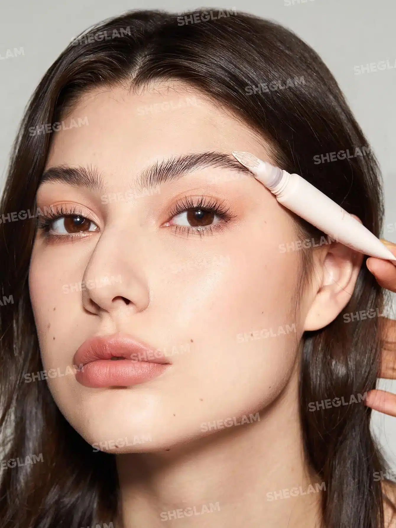 ژل ابرو 6.8 گرم شیگلم مدل BREAKDOWN BROW GEL 3 ژل ابرو 6.8 گرم شیگلم مدل BREAKDOWN BROW GEL - Image 3